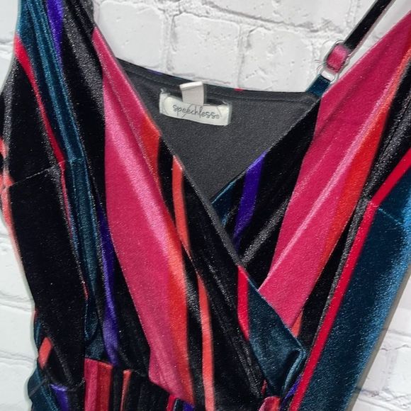 Speechless Velvet Velour Striped Belted Romper Small - Picture 7 of 14